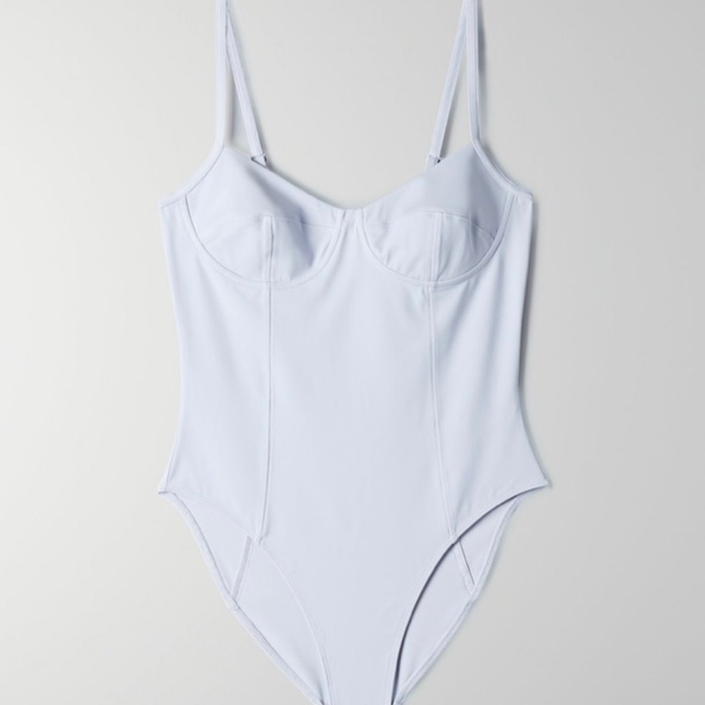 Aritzia TNA Claudia Bodysuit Pale Violet